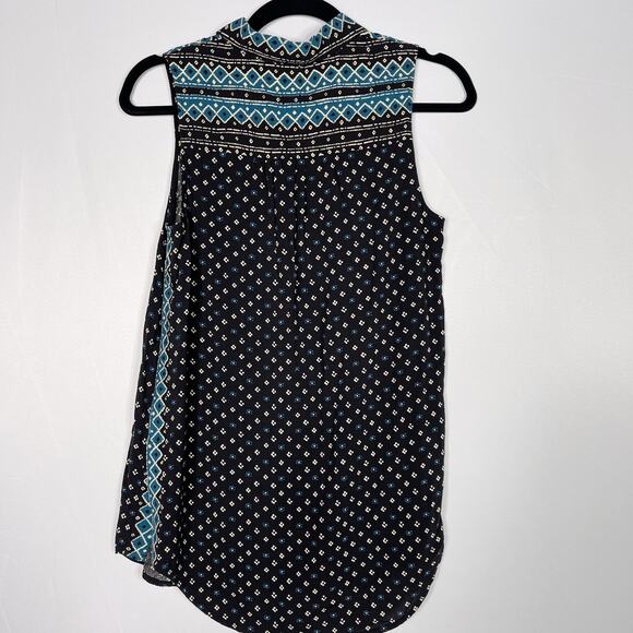 Anthropologie Akemi + Kin XS Ira Tribal Print Sleeveless Button Top Black Blue - Picture 2 of 10